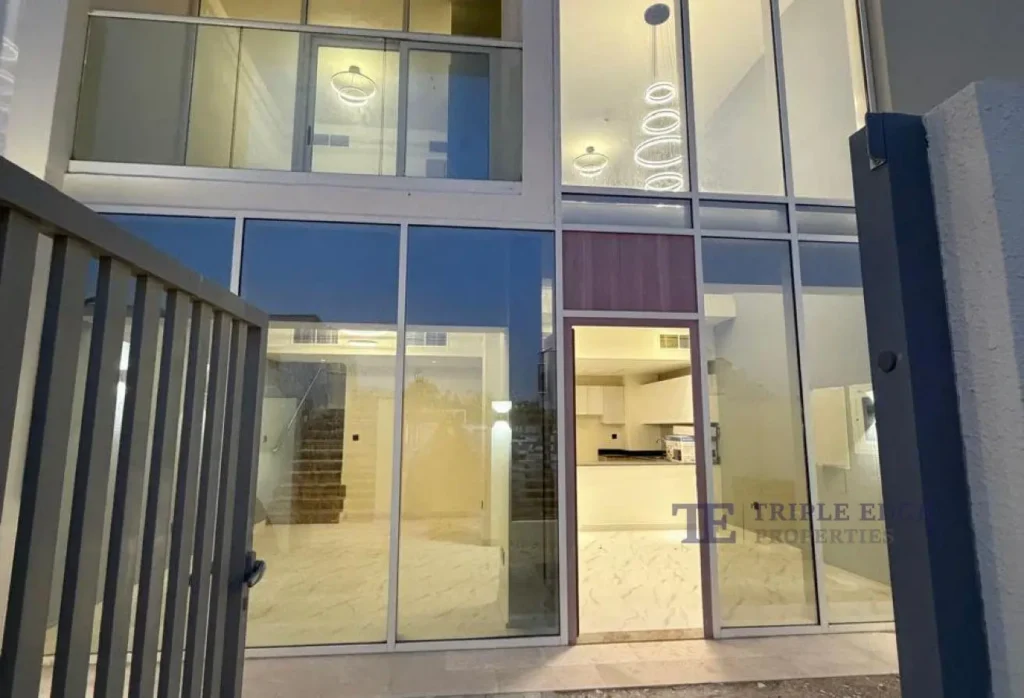 Corner Brand New Town House