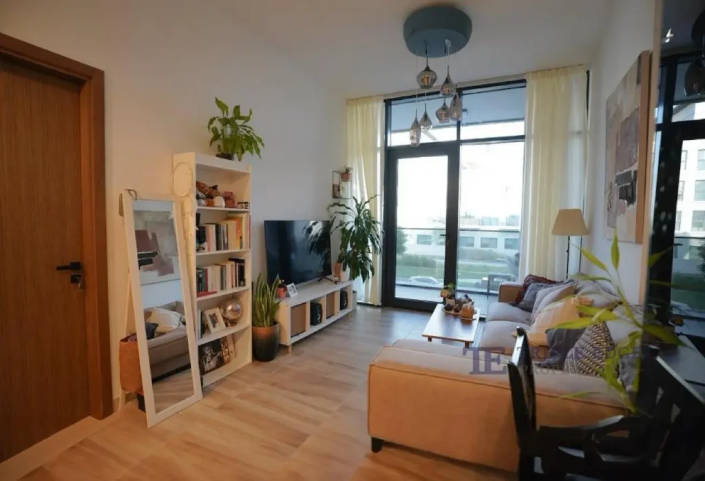 Fully Furnished | Parkview | 1 BR in Studio City